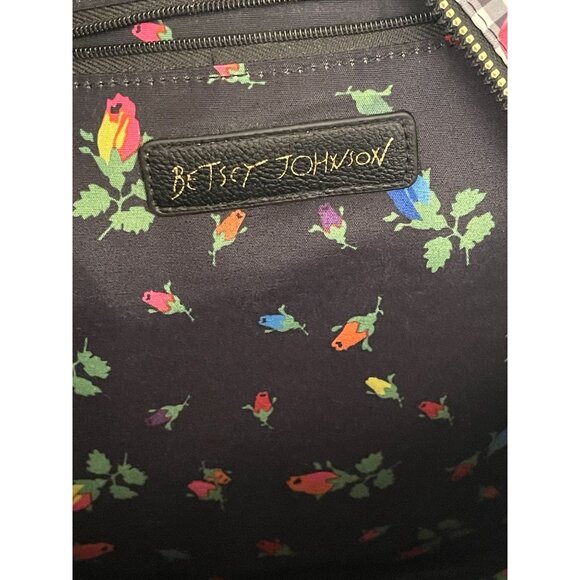 Betsey Johnson Black/White Gingham w/Colorful Florals Multi Pocket Backpack - Picture 8 of 11